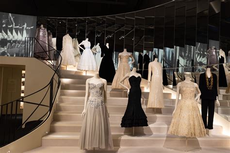 Gabrielle Chanel fashion manifesto exhibition